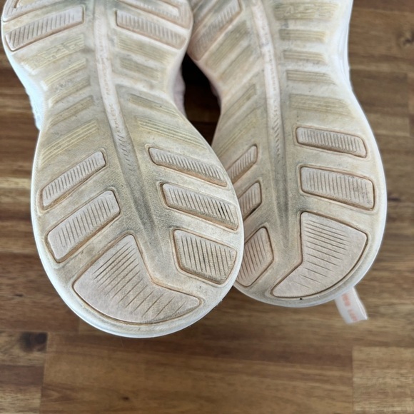 APL TECHLOOM PHANTOM women’s sneakers shoes. Size 7.5 - Picture 14 of 16